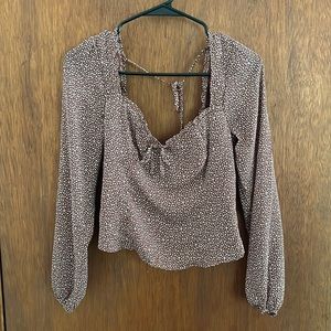 Abercrombie and Fitch top
